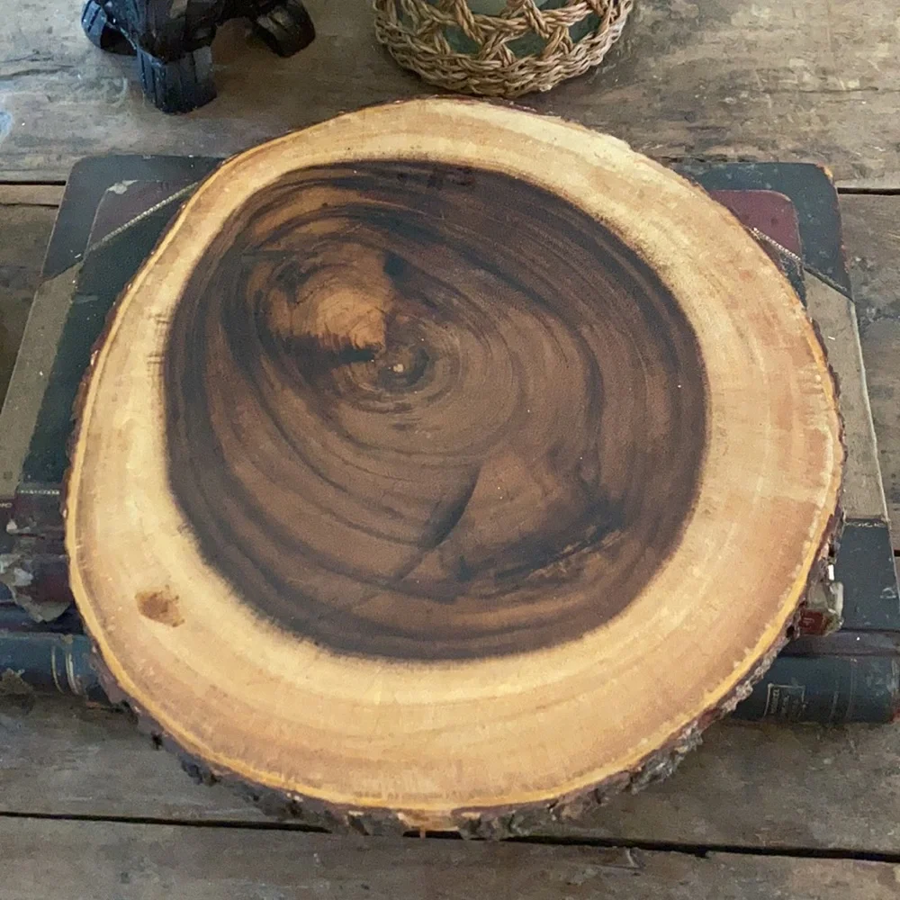 Table decor - Picture 3 of 4